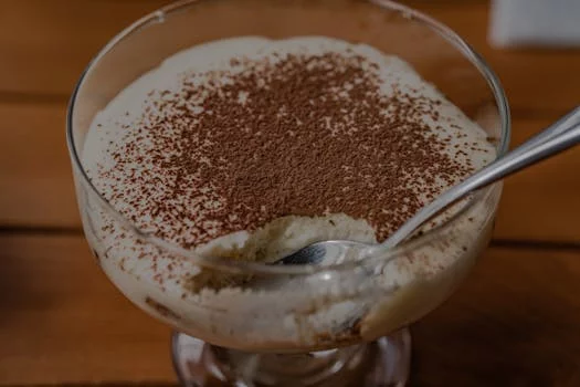 tiramisu italian dessert mascarpone coffee